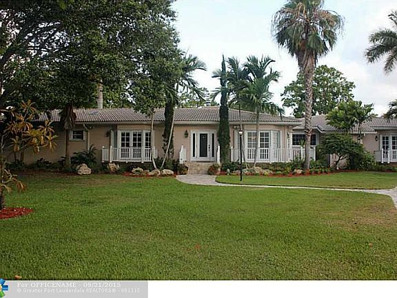 4th image of 5333 NW 79th Way
