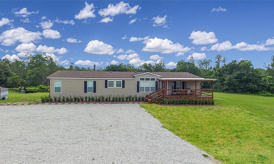 1st image of 9742 Cockatoo Ln
