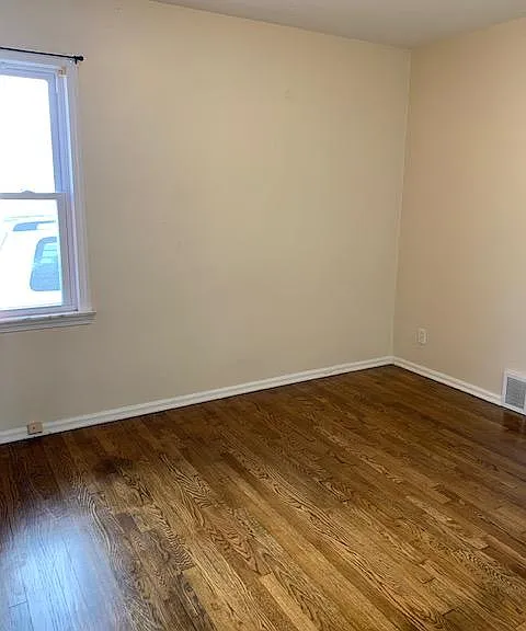 4198 Hinsdale Rd — Photo 9