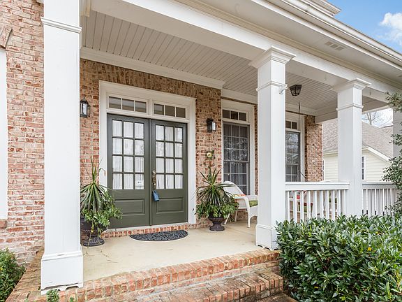 Rocking chair front porch 