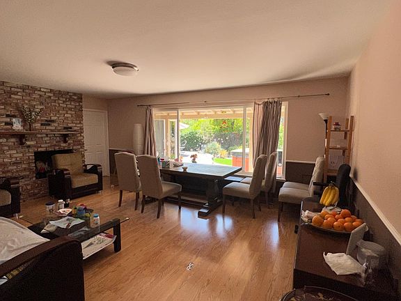 2nd image of 12385 Woodside Dr