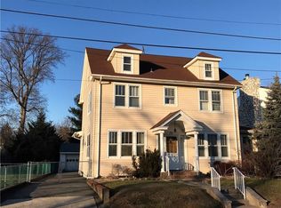 72 E Park Ave, Woodbridge, NJ