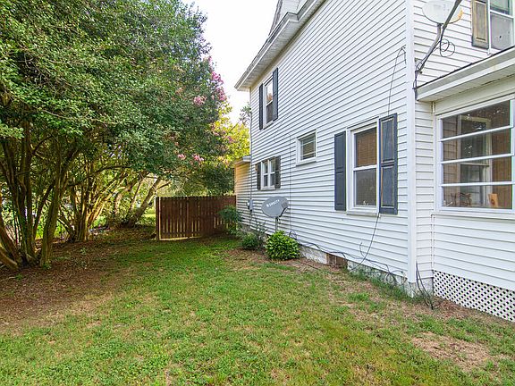 5th image of 24283 Callen St