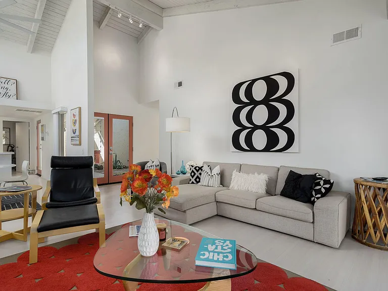 46594 Arapahoe — Photo 3