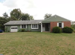 1509 Green Lane Rd, Lansdale, PA 19446