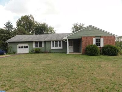 1509 Green Lane Rd, Lansdale, PA, 19446