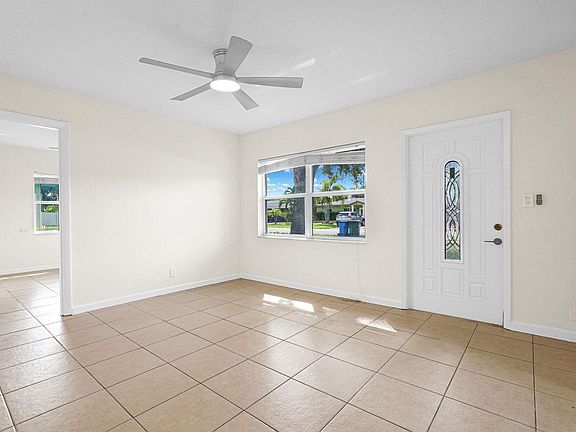 5th image of 261 NE 45th Street