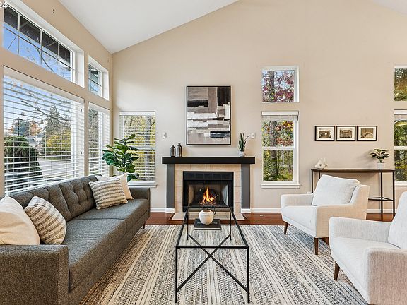 3rd image of 11585 SW Tallwood Dr
