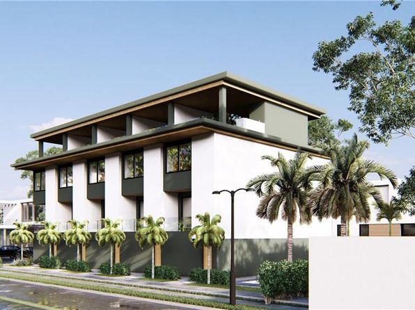 107 W Acapulco St #4