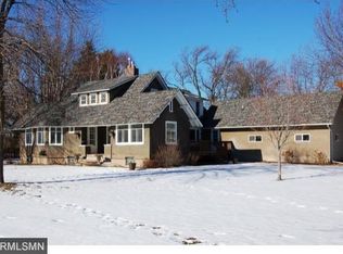 422 2nd Ave SW, Cambridge, MN 55008