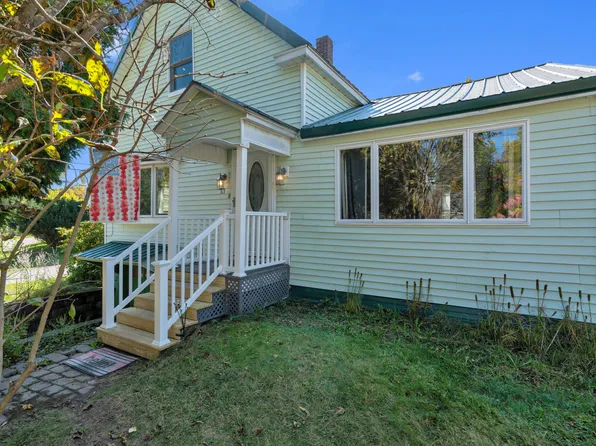 13 Johnson Street, Lewiston, ME 04240