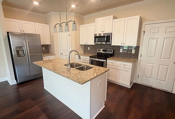 3rd image of 4205 Fulson Ct
