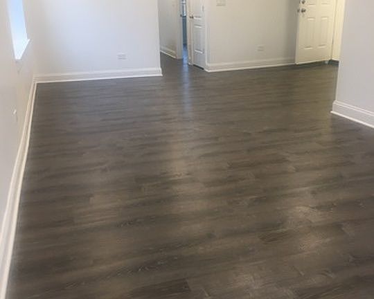 4th image of 1522 N Ashland Ave #2S