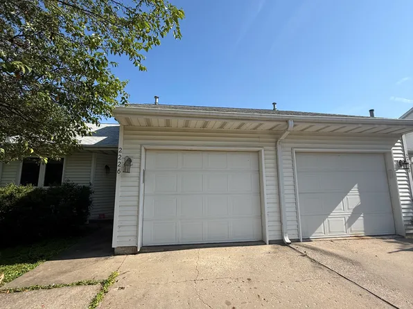 2226 11th St, Coralville, IA 52241
