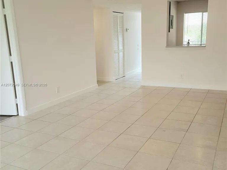 8620 N Sherman Cir #306 — Photo 10
