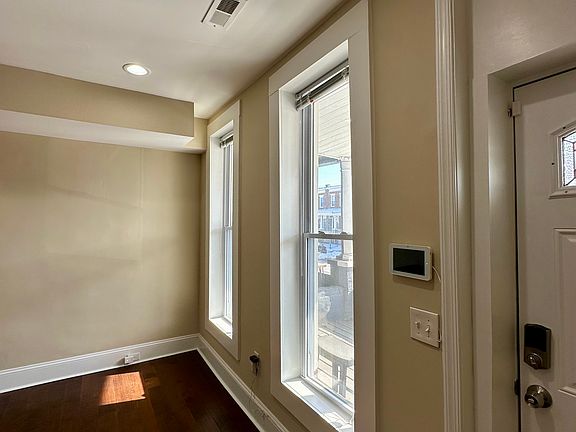 2nd image of 406 Ilchester Ave