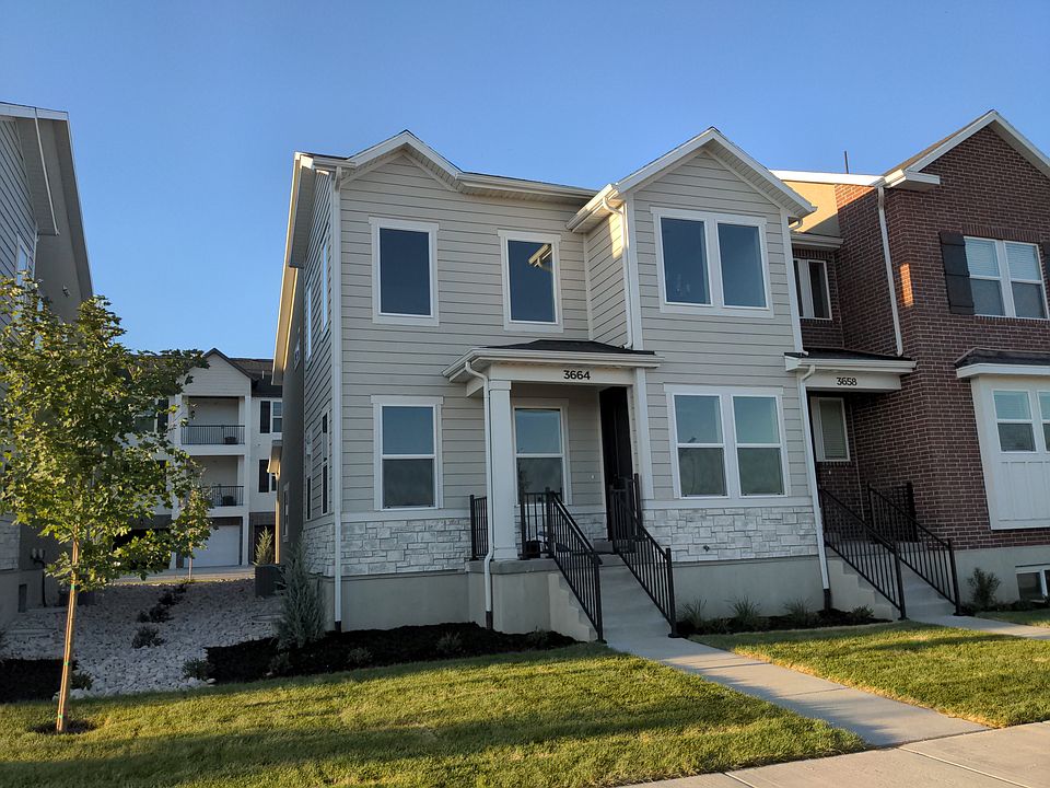 1st image of 3646 W Canyon Falls Dr