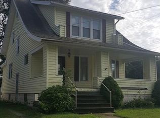 1928 W 11th St, Ashtabula, OH 44004