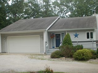 9300 Mill Pond Trl, Whitehall, MI