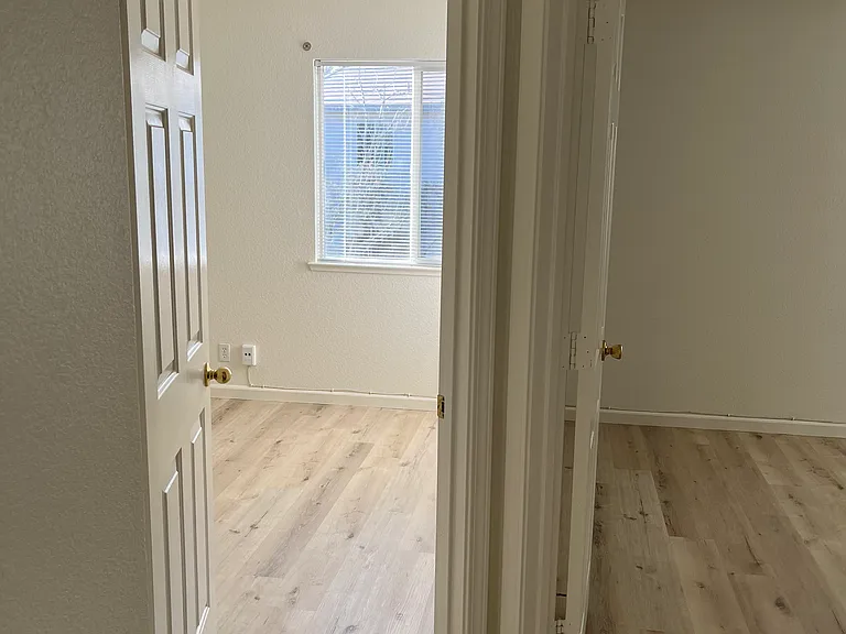 525 Wicklow Dr — Photo 77