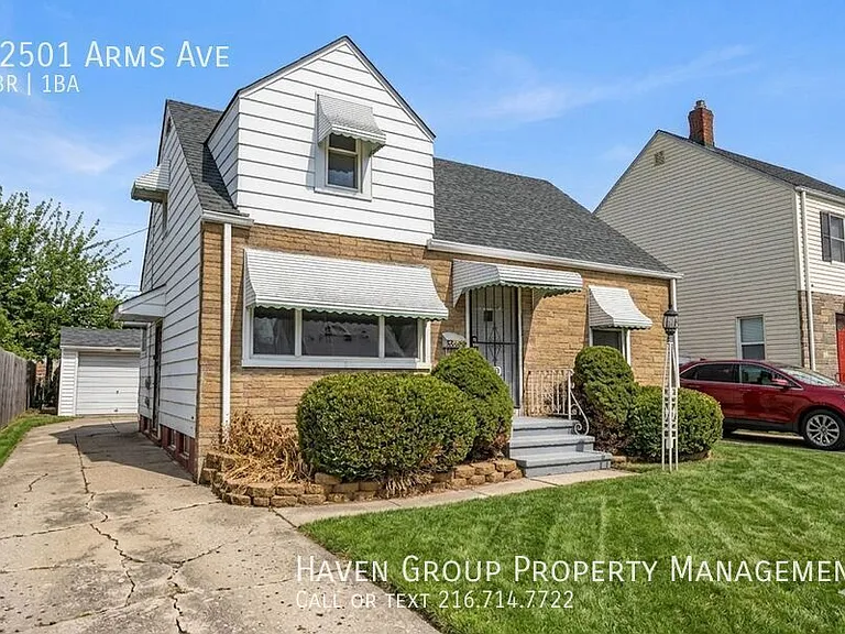 22501 Arms Ave — Photo 2