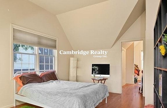 5th image of 214 Parker Hill Ave #T