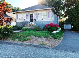 126 Royal St, Chicopee, MA 01020