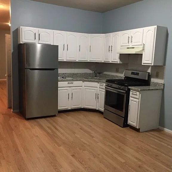 3146 Washington St #1 — Photo 1