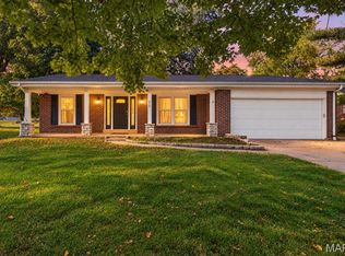 212 Mar El Ct, Ballwin, MO 63011