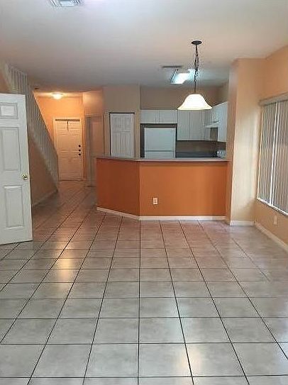 2nd image of 306 SW 120th Ave