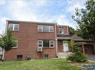 207 Wilson Ave, Fort Lee, NJ 07024