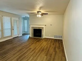 371 Fantail Loop #A — Photo 4