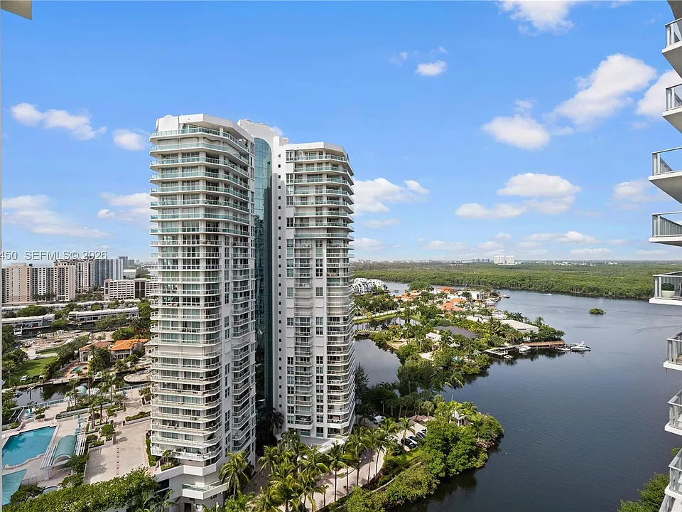 250 Sunny Isles Blvd #3-TS4