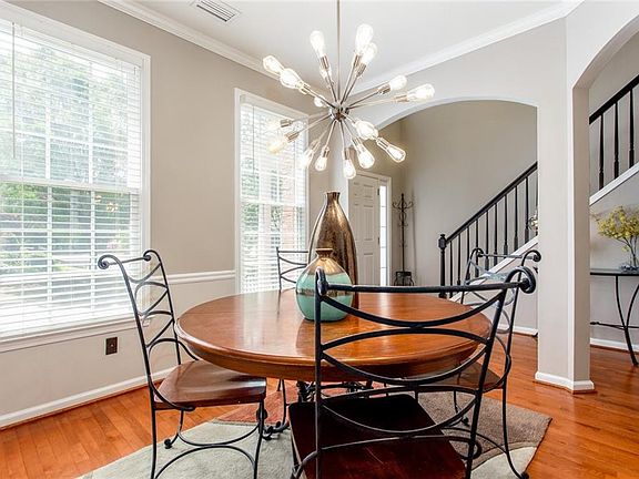 5th image of 2810 Langford Commons Dr