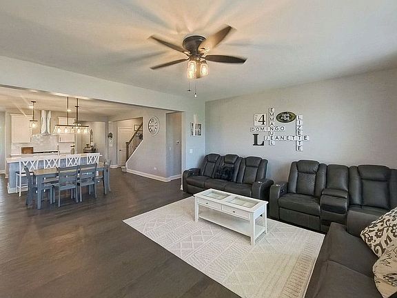 3rd image of 12184 Hadley Dr