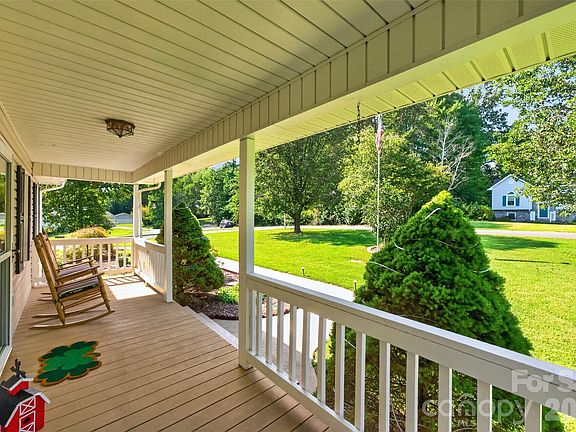 4th image of 3105 Hunters Ridge Ct