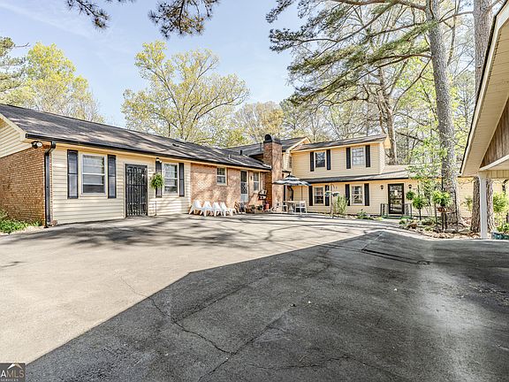 4th image of 103 Rolling Oaks Dr NW