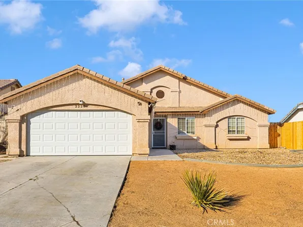 2220 Garnet Ave, Barstow, CA 92311