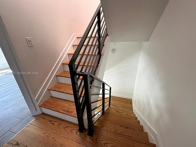 722 NE 15th Ave #2 — Photo 22