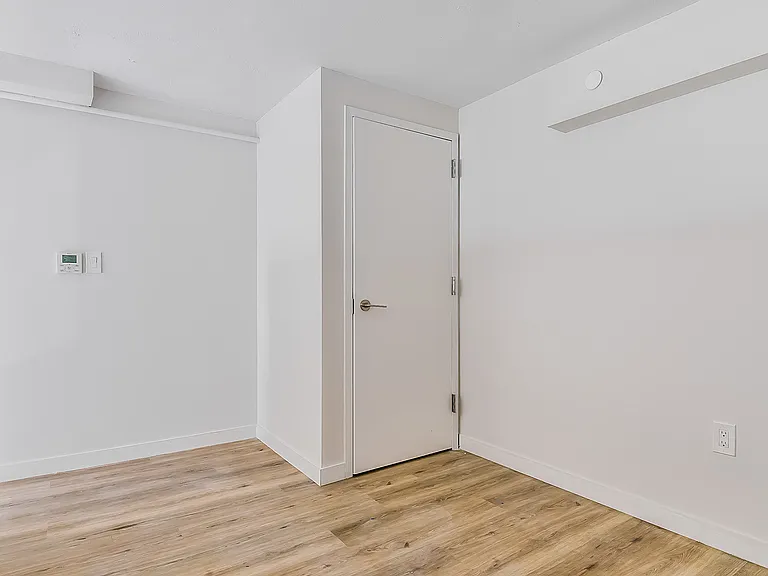 619 Throop Ave #3D — Photo 10
