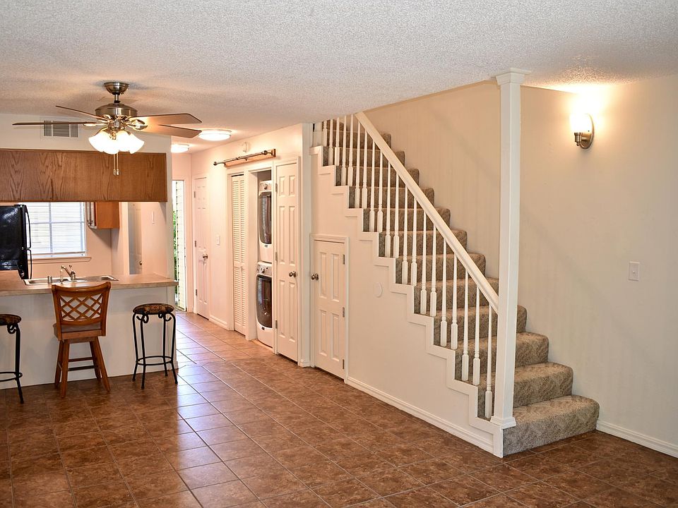1st image of 1519 N Leverett Ave
