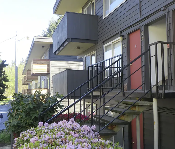 Northwood Apartments — Photo 27