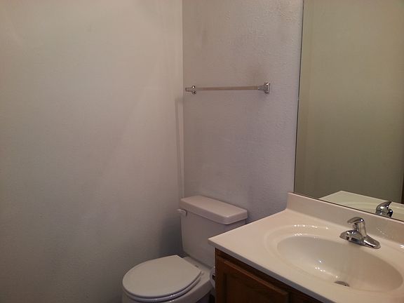4th image of 5007 Silver Mill Dr