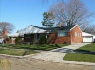 27612 Buckingham, Ypsilanti, MI 48154
