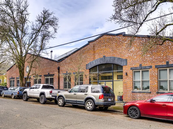 2777 NW Savier St, Portland, OR 97210