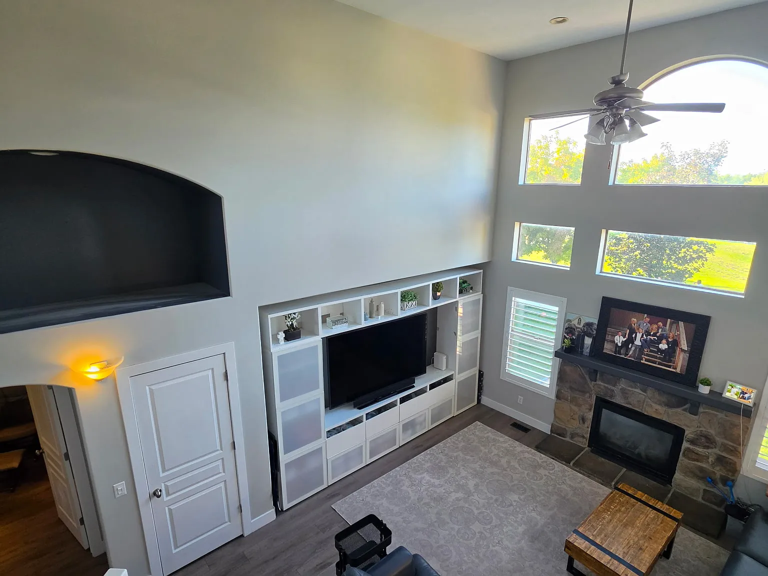 5 bed, 3900 sqft, $3,995 — Photo 4