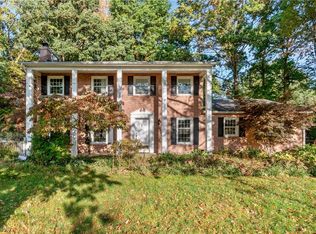 2925 Pine Lake Rd, Uniontown, OH 44685