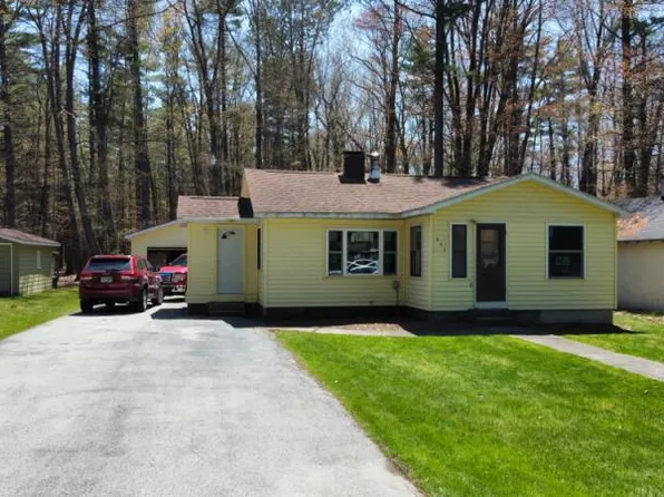 221 W Tawas Lake Rd, East Tawas, MI 48730