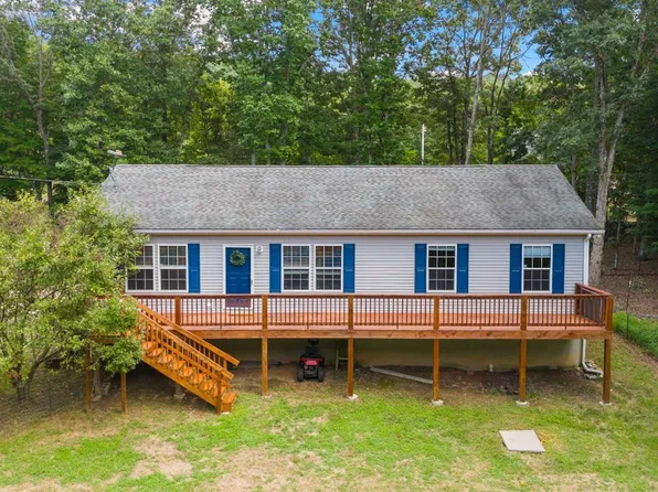 2500 Phoenix Rd, Arrington, VA 22922