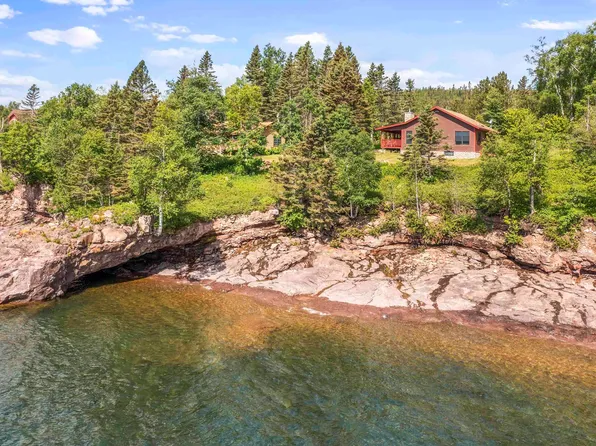 6006 Rollins Creek Rd, Tofte, MN 55615